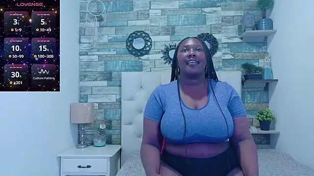 Skylernaomi online show from 04.22.26