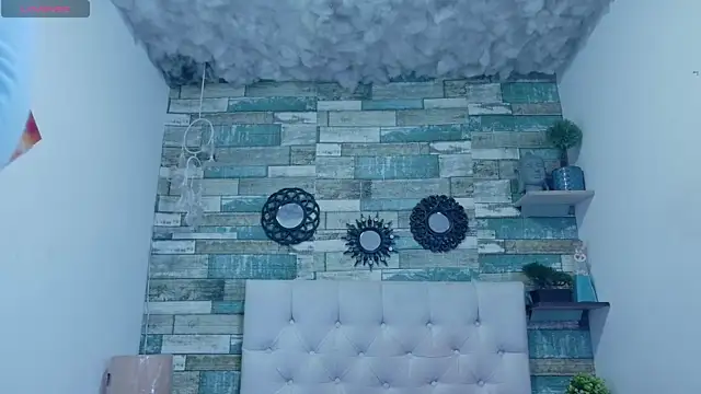 Skylernaomi online show from 04.24.26
