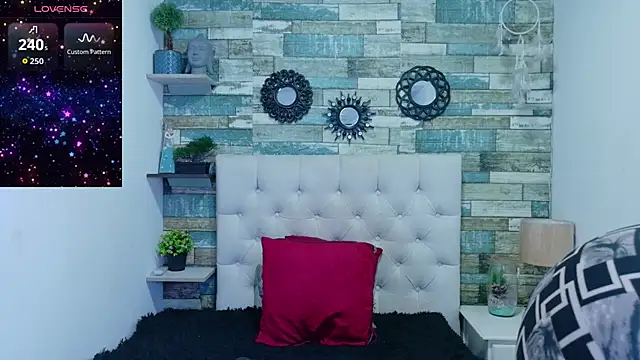 Skylernaomi online show from 05.29.26