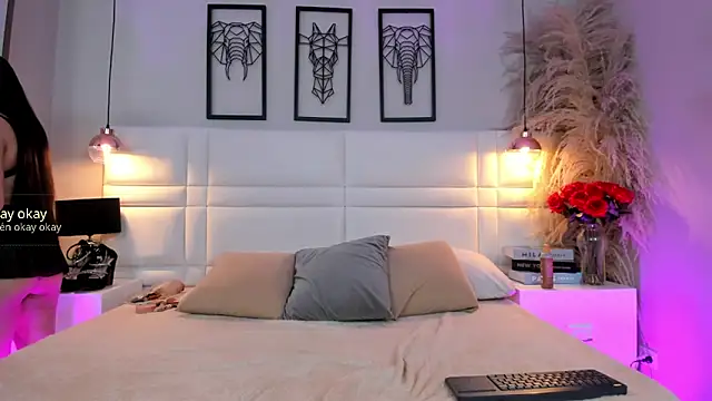 Lia  Harper online show from 04.17.26