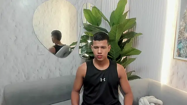 noahdark  online show from 04.19.26