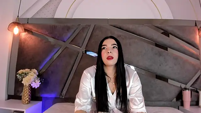 Chloee Parkerr online show from 05.26.26