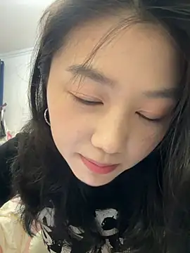 Snapshot of Shanshan_1267 chatting on 06.06.26 Shanshan 1267 online show from 06.06.26