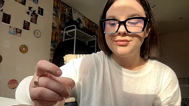 Snapshot of FordedCrier chatting on 03.31.26 FordedCrier online show from 03.31.26