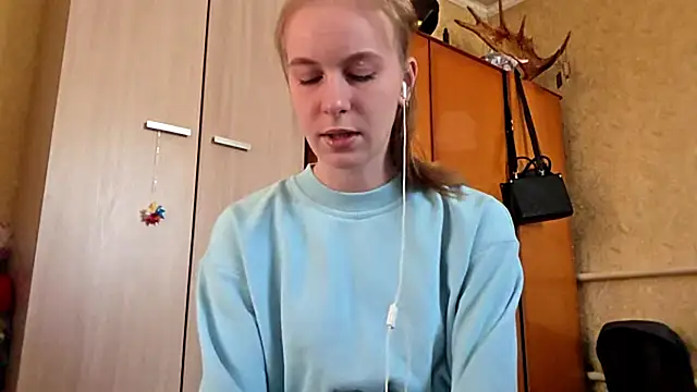 DonnaKuc online show from 04.01.26