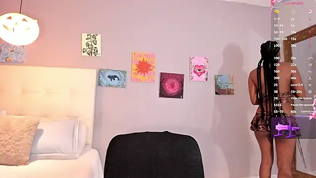 Melaniaa Roussee online show from 05.09.26