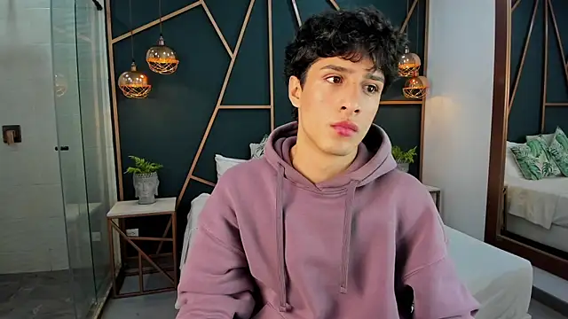 oliver laurent online show from 04.08.26