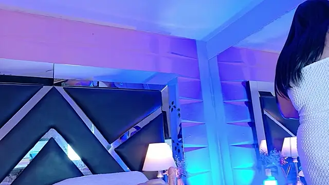 Veronica Nasty  online show from 04.17.26