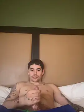 Snapshot of CheriOnTop chatting on 04.01.26 CheriOnTop online show from 04.01.26