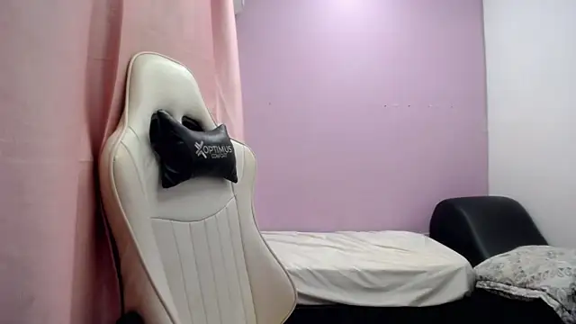 Yei lee  online show from 05.10.26