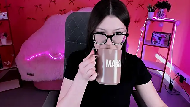 JennyGibson online show from 05.01.26