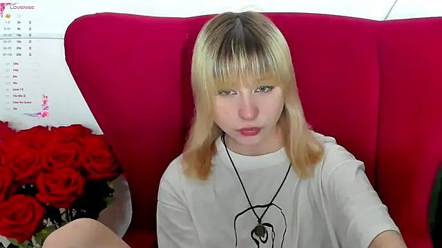 MiaKimiko online show from 06.07.26