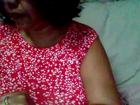 Roxanna73 online show from 04.01.26