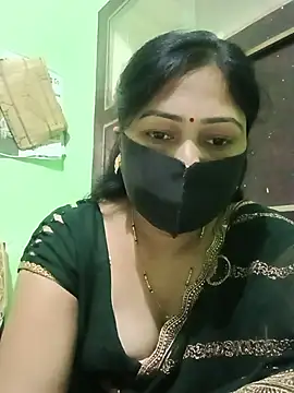 Snapshot of Pinki-girl chatting on 06.10.26 Pinki-girl online show from 06.10.26