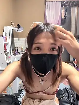 Snapshot of mikuchi1019 chatting on 06.07.26 mikuchi1019 online show from 06.07.26