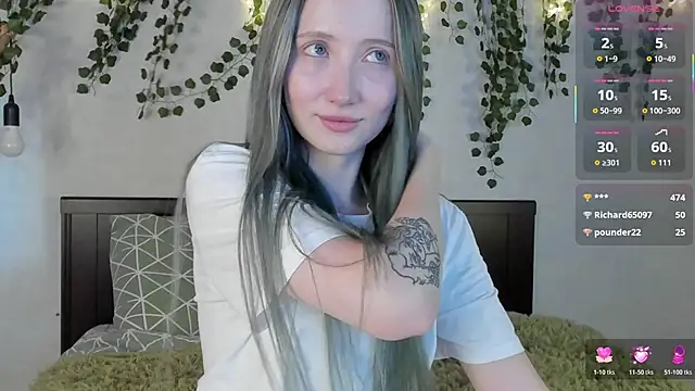 Leona Vixen online show from 06.11.26