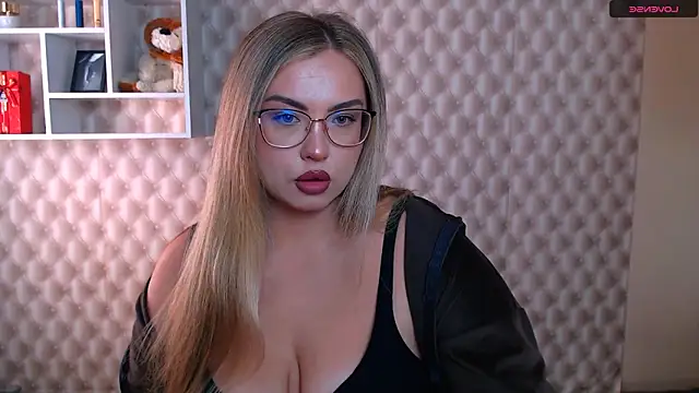 AminaSoul  online show from 04.25.26