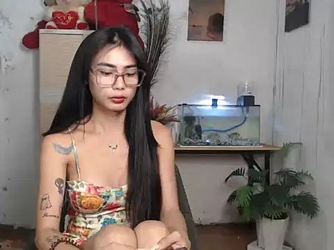 Snapshot of Martha4you chatting on 06.15.26 Martha4you online show from 06.15.26