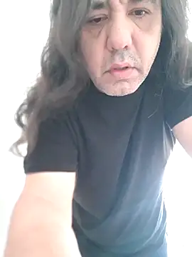 Snapshot of antoniothelover chatting on 06.12.26 antoniothelover online show from 06.12.26