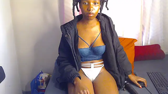 Juicytities20 online show from 06.21.26