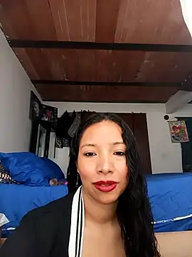Wolfamara online show from 04.22.26