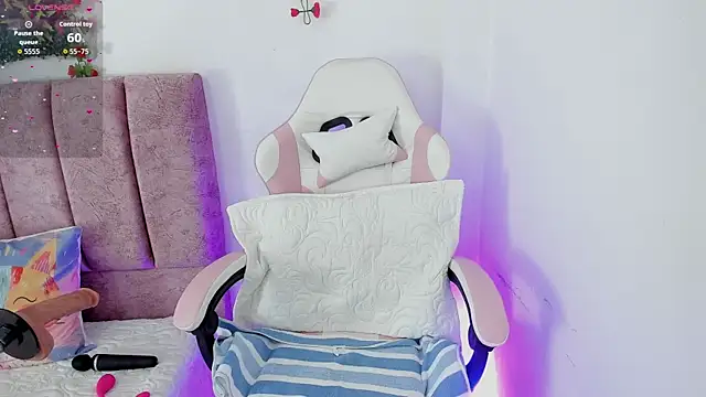 alisson boobs   online show from 06.07.26