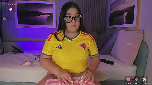 AlisonRose  online show from 06.17.26