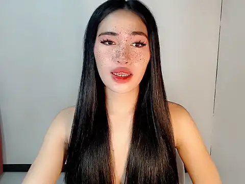 urasiankylie online show from 04.21.26