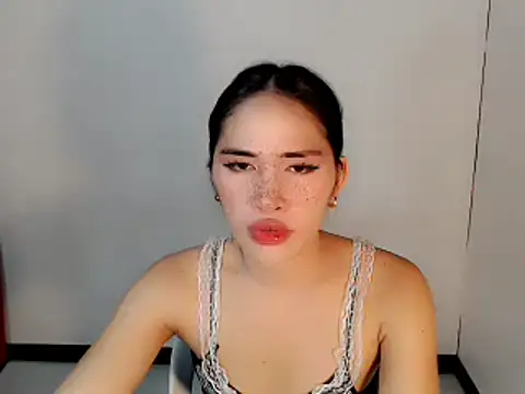 urasiankylie online show from 04.25.26