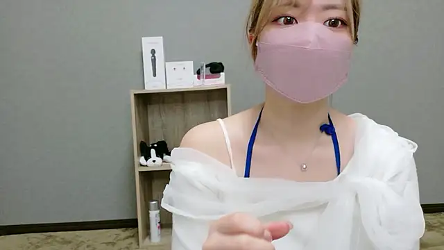 YUA 0425 online show from 06.22.26