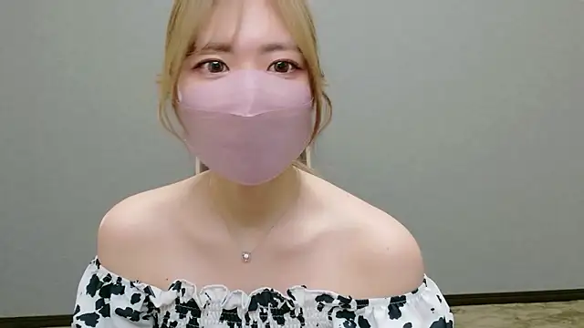 YUA 0425 online show from 06.24.26