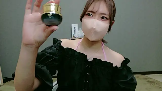 YUA 0425 online show from 07.18.26