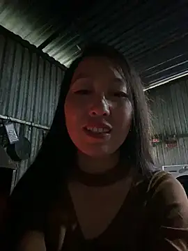 Snapshot of Huonglyna chatting on 05.10.26 Huonglyna online show from 05.10.26