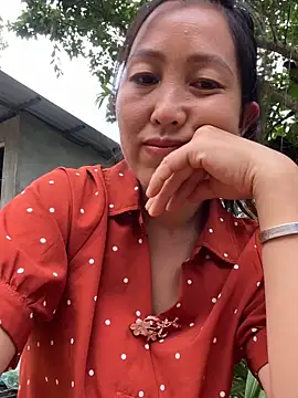 Snapshot of Huonglyna chatting on 05.28.26 Huonglyna online show from 05.28.26
