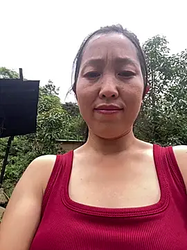Snapshot of Huonglyna chatting on 07.05.26 Huonglyna online show from 07.05.26