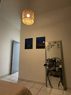 Lolaa92i online show from 04.24.26