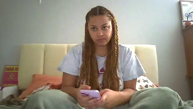 madzbailey online show from 05.12.26