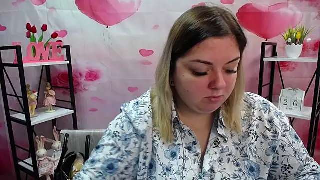 AdelinaMaster online show from 04.20.26