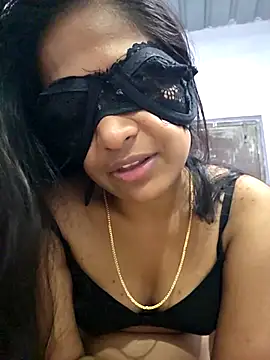 Snapshot of gshma200 chatting on 04.22.26 gshma200 online show from 04.22.26