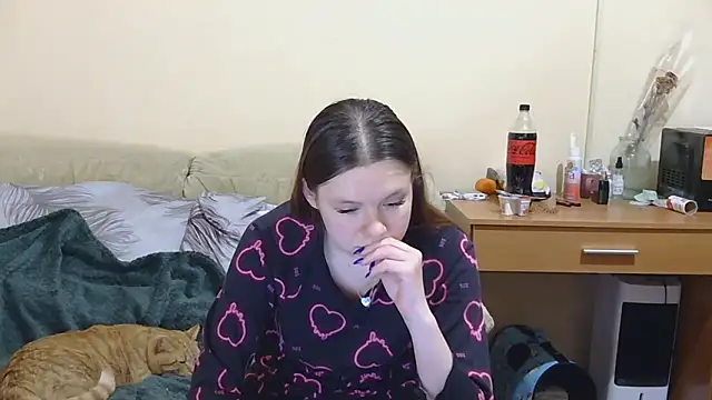 JessicaHolland1 online show from 04.27.26