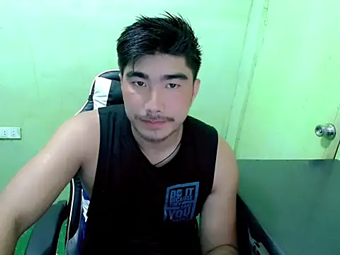 Snapshot of Hunkfireman chatting on 07.18.26 Hunkfireman online show from 07.18.26