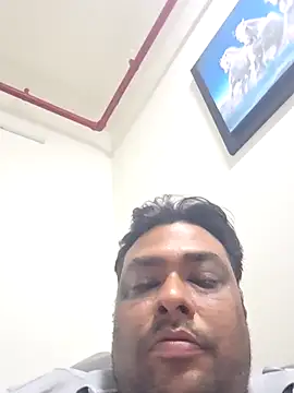 Meninmumbai online show from 04.20.26