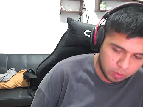 axellrz  online show from 04.03.26