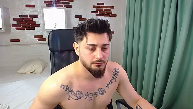 Snapshot of JalenPen chatting on 04.04.26 JalenPen online show from 04.04.26