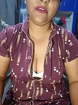 Snapshot of Riyashrma001 chatting on 04.05.26 Riyashrma001 online show from 04.05.26