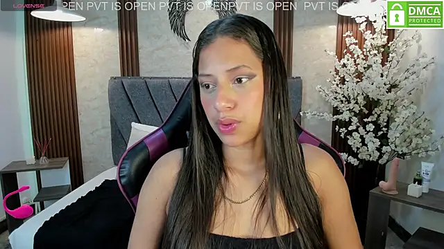 Atiena  online show from 05.02.26