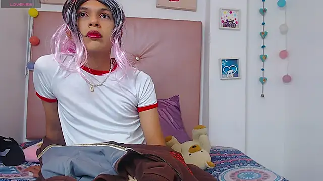 Aleja Scoott  online show from 04.03.26