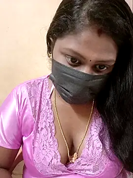 Romantic Woman online show from 04.13.26