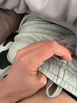 Snapshot of LemmonB chatting on 04.07.26 LemmonB online show from 04.07.26