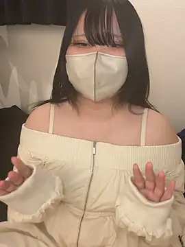 Snapshot of miwako_mothi chatting on 04.11.26 miwako mothi online show from 04.11.26